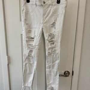 American Eagle Outfitters White Distressed Skinny Jeans